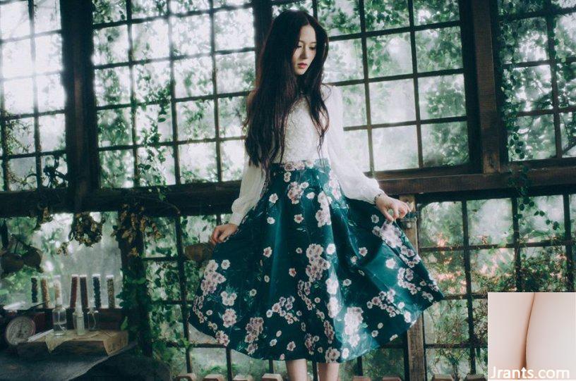 Ngực 32D, ngực và chân đẹp Tiancai ~ Xu Huiling ~ Ảnh selfie cắt thấp trên xe với đường sự nghiệp dài bắt mắt (50P+Facebook) (57P) - Ảnh 28