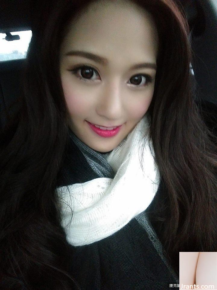 Ngực 32D, ngực và chân đẹp Tiancai ~ Xu Huiling ~ Ảnh selfie cắt thấp trên xe với đường sự nghiệp dài bắt mắt (50P+Facebook) (57P) - Ảnh 31