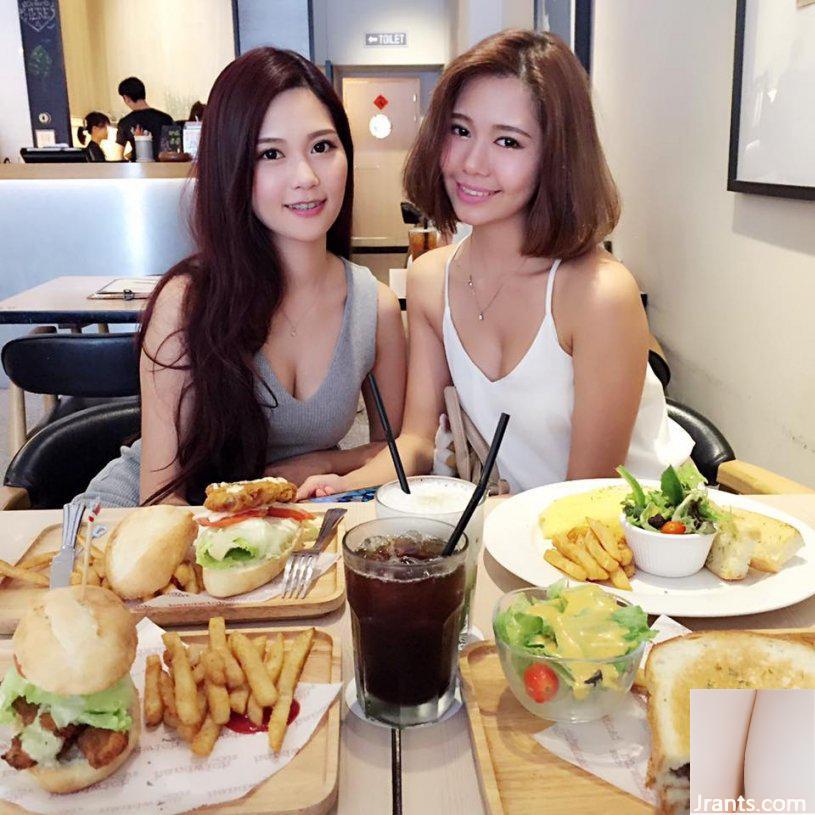 Ngực 32D, ngực và chân đẹp Tiancai ~ Xu Huiling ~ Ảnh selfie cắt thấp trên xe với đường sự nghiệp dài bắt mắt (50P+Facebook) (57P) - Ảnh 52