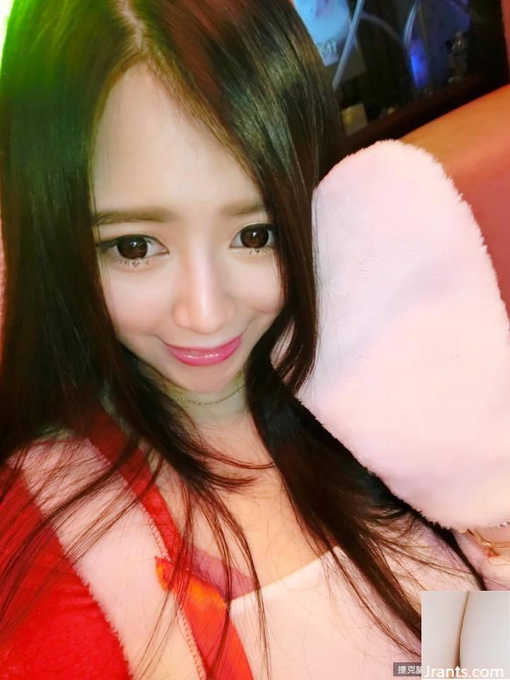 Bà chủ G-cup ~ Liu Liuning ~ selfie bikini đỏ nóng bỏng với vòng nâng tập trung và bộ ngực đẹp quá đầy đặn (69P) - Ảnh 46