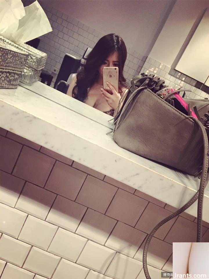 Bà chủ G-cup ~ Liu Liuning ~ selfie bikini đỏ nóng bỏng với vòng nâng tập trung và bộ ngực đẹp quá đầy đặn (69P) - Ảnh 69