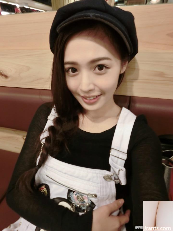 Cô gái xinh đẹp ~ Cô gái Lina thạch ~ Chụp ảnh tự sướng trong bộ bikini màu hồng, đôi chân trắng nõn xinh đẹp lộ đúng vị trí (16P) - Ảnh 15