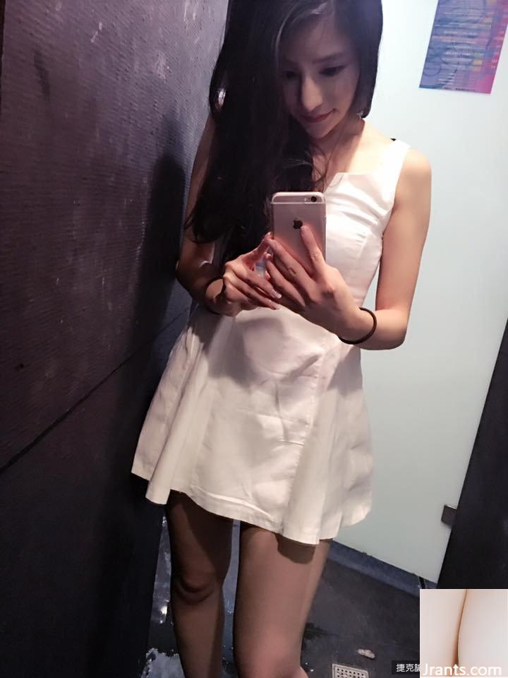 Cô gái nóng bỏng và gợi cảm ~ Chen Zewei ~ chỉ mặc bikini trên ban công là bắt mắt và sẵn sàng kiểm tra ngực (31P) - Ảnh 17