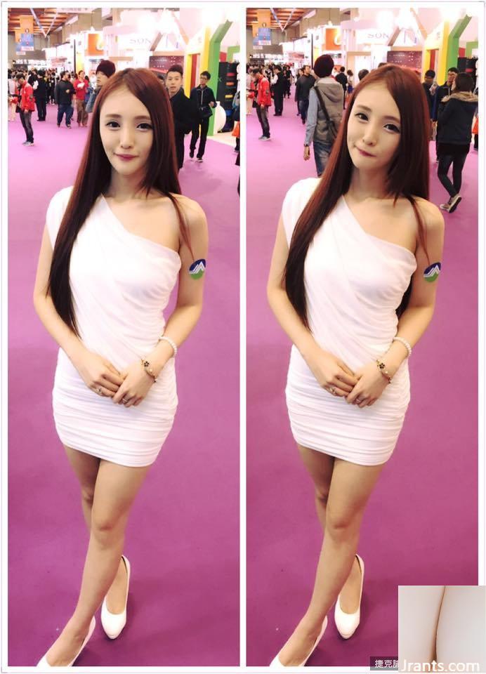 Cô gái gợi cảm với cúp D và đôi mắt điện ~Sanny Wang ~ chụp ảnh tự sướng trong hộp đêm mặc áo khoác và bạn có thể nhìn thấy một con mương sâu ở giữa (26P) - Ảnh 14