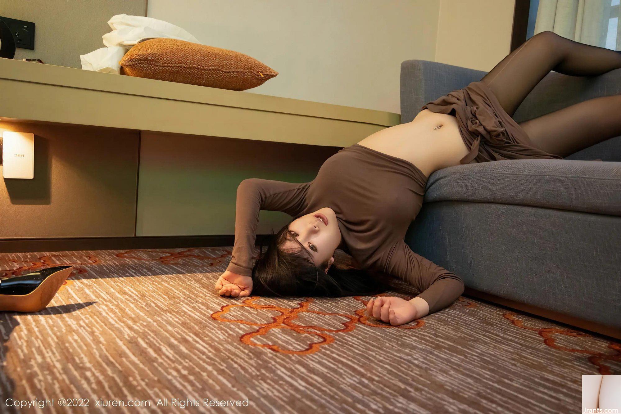 (XiuRen) SỐ 4418 (33P) - Ảnh 26