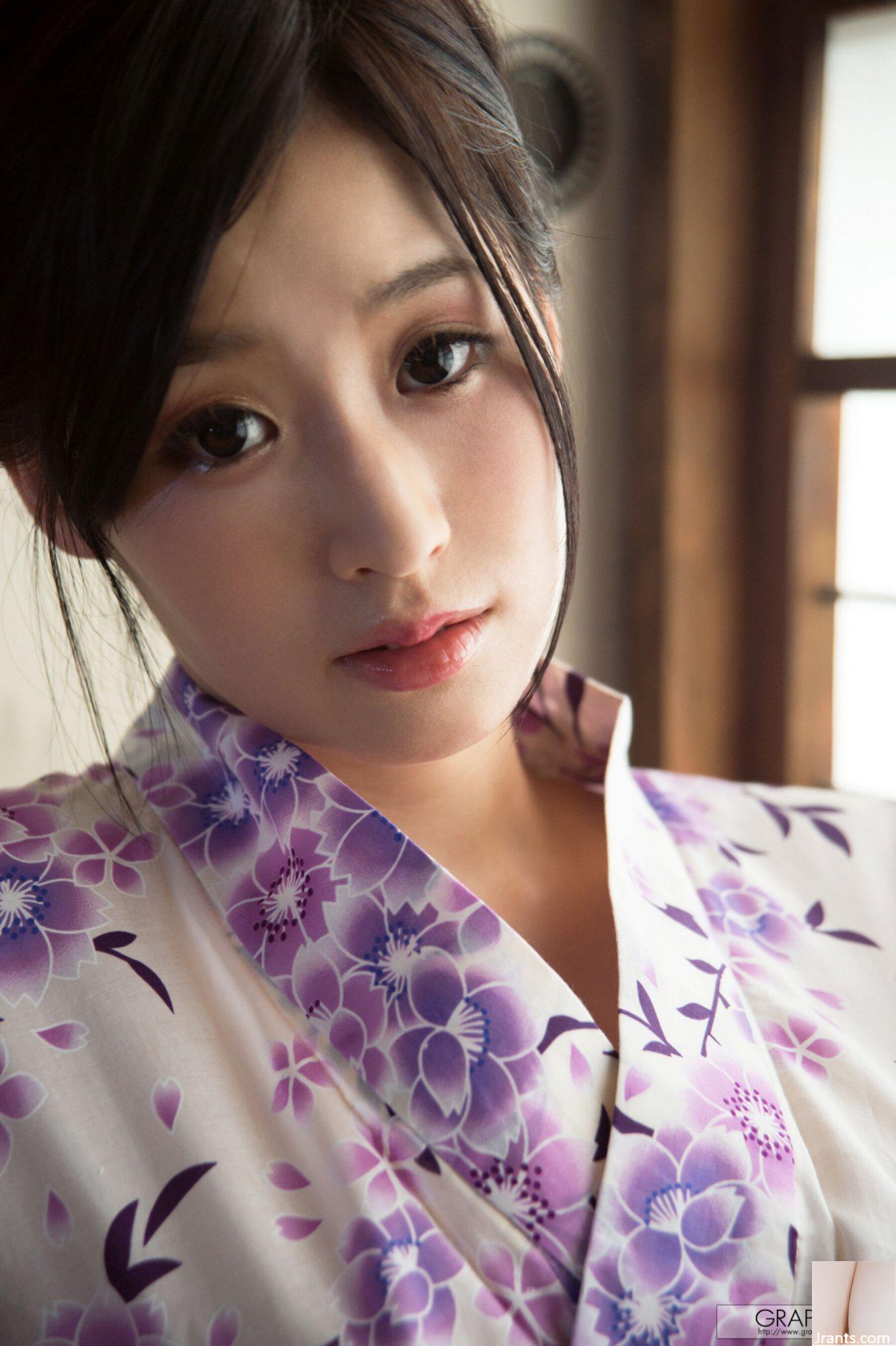 Imagasana (Graphis) “Hoa trà trắng” (2016-08-10) (142P) - Ảnh 7