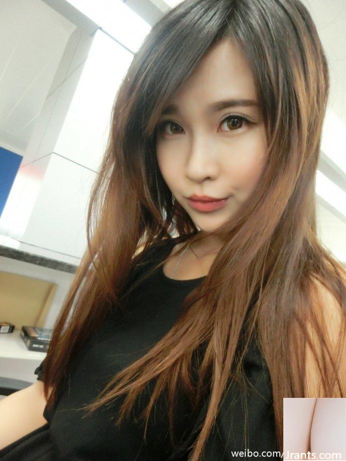 Với dáng người kiêu hãnh ~ Hu Qiqi A (51P) - Ảnh 26