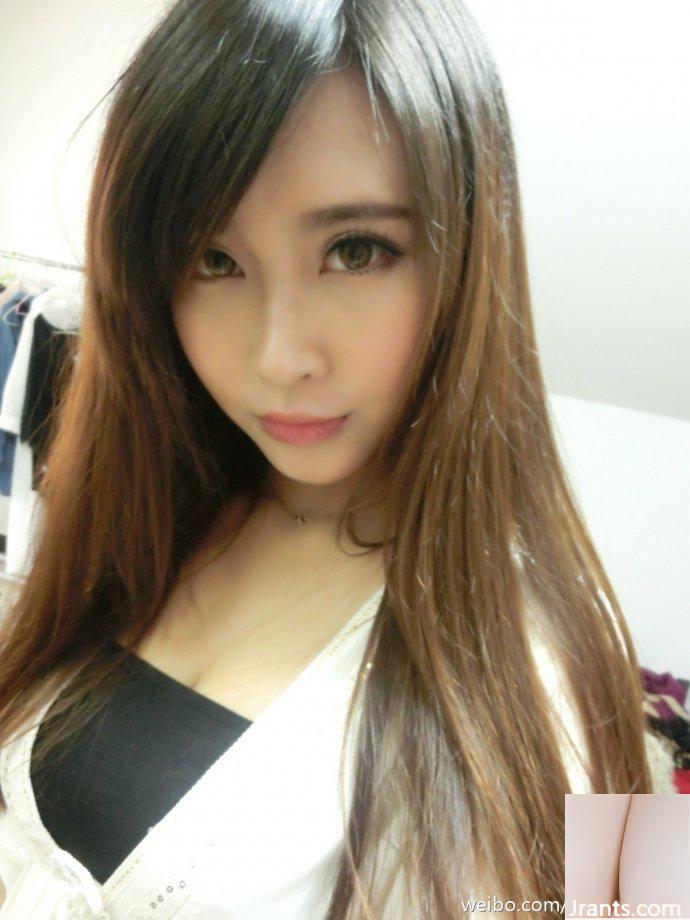 Với dáng người kiêu hãnh ~ Hu Qiqi A (51P) - Ảnh 37