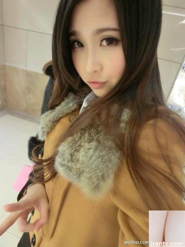 Với dáng người kiêu hãnh ~ Hu Qiqi B (48P) - Ảnh 29