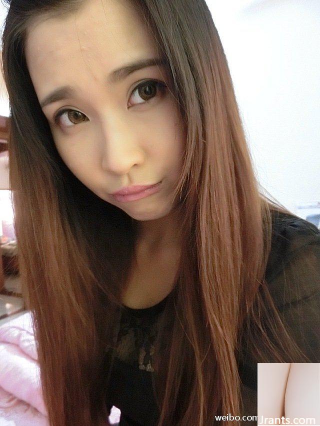 Với dáng người kiêu hãnh ~ Hu Qiqi B (48P) - Ảnh 43