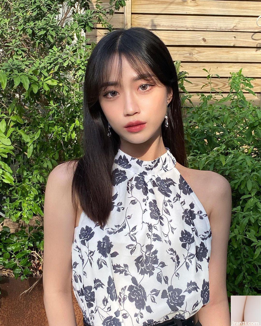 Đường cong vòng eo thon gọn của hot girl “Vivian” khiến fan chảy nước miếng ngay từ cái nhìn đầu tiên (10P) - Ảnh 10