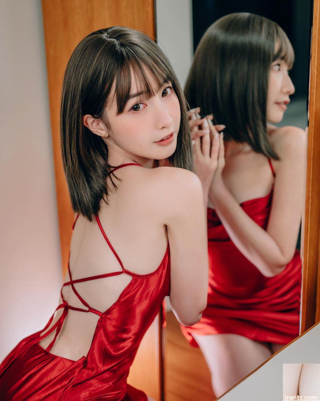 Vẻ ngoài ngọt ngào của “Kế Tử” khiến người ta say đắm, để lộ đường cong cơ thể mãn nhãn (10P - Ảnh 5