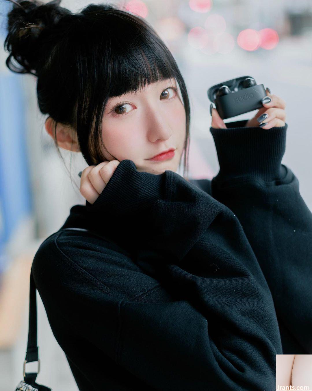 Vẻ ngoài ngọt ngào của “Kế Tử” khiến người ta say đắm, để lộ đường cong cơ thể mãn nhãn (10P - Ảnh 7