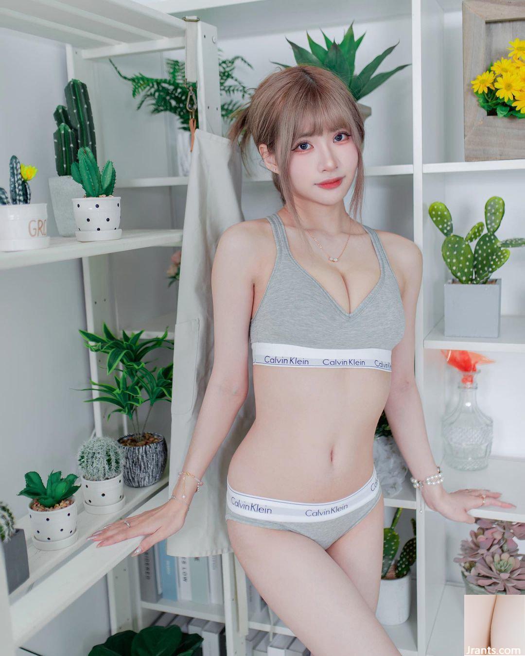 Ngoại hình ngọt ngào và bộ ngực đẹp nóng bỏng của “Power” thật đáng kinh ngạc (10P) - Ảnh 7