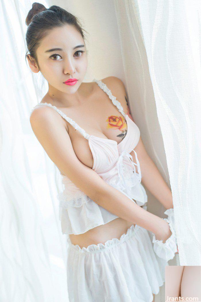 Thiếu nữ cô đơn Li Zixi trong bộ trang phục gợi cảm của SM với bộ ngực khủng và quyến rũ (59P) - Ảnh 47