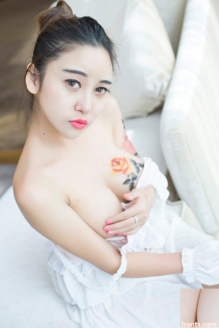 Thiếu nữ cô đơn Li Zixi trong bộ trang phục gợi cảm của SM với bộ ngực khủng và quyến rũ (59P) - Ảnh 55