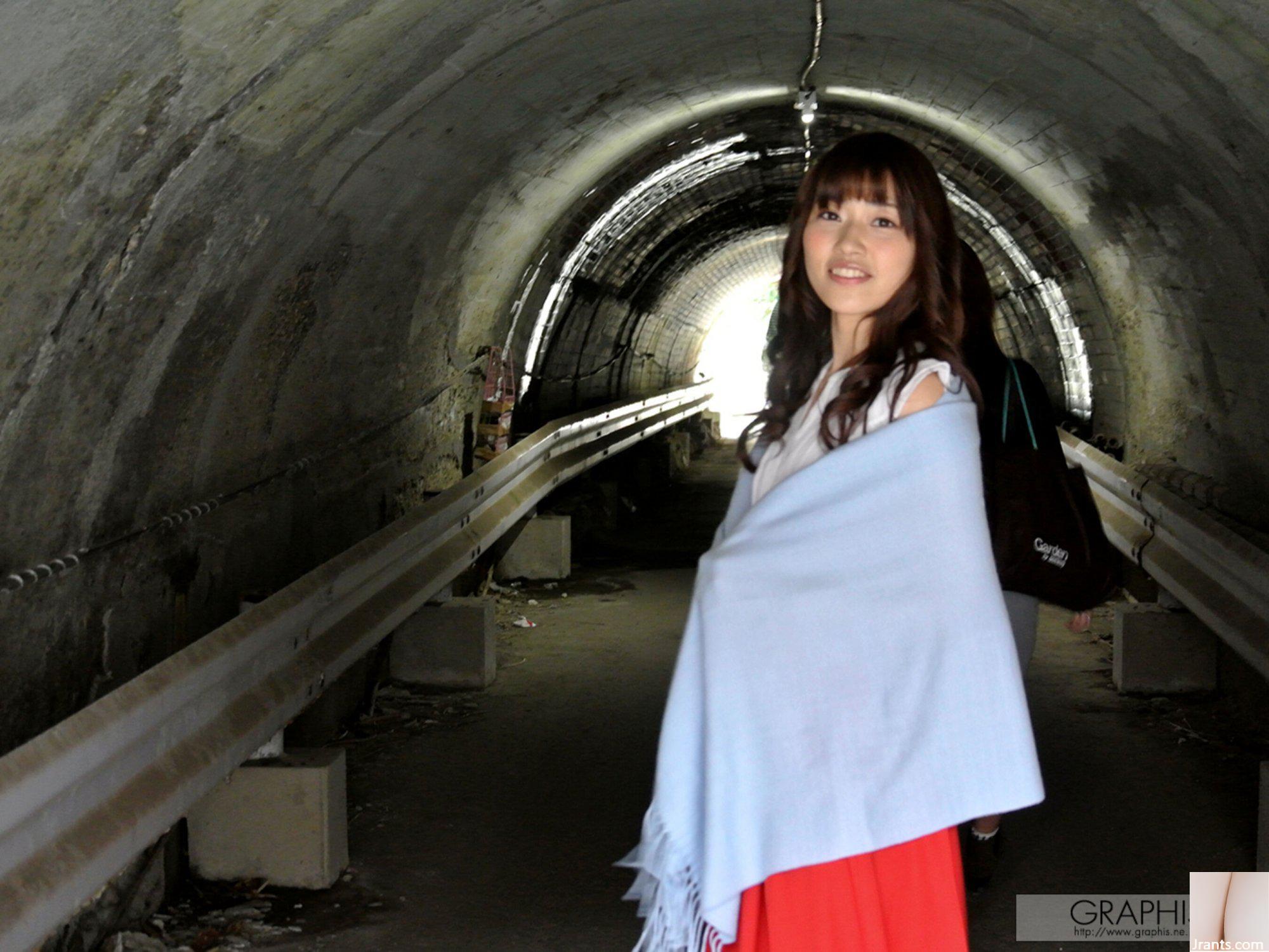 Masami Ichikawa (Graphis) “Tôi) ở đây” (25-03-2016) (147P) - Ảnh 141