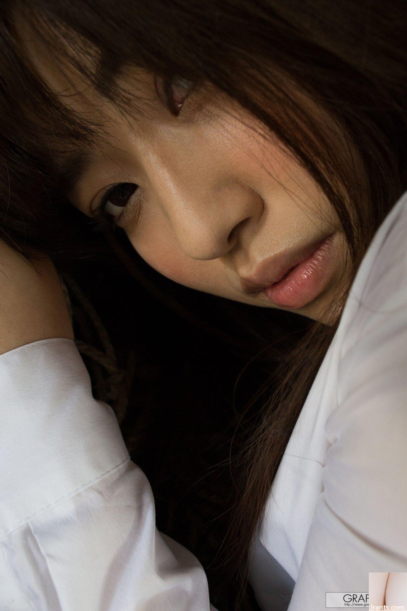 Masami Ichikawa (Graphis) “Tôi) ở đây” (25-03-2016) (147P) - Ảnh 30