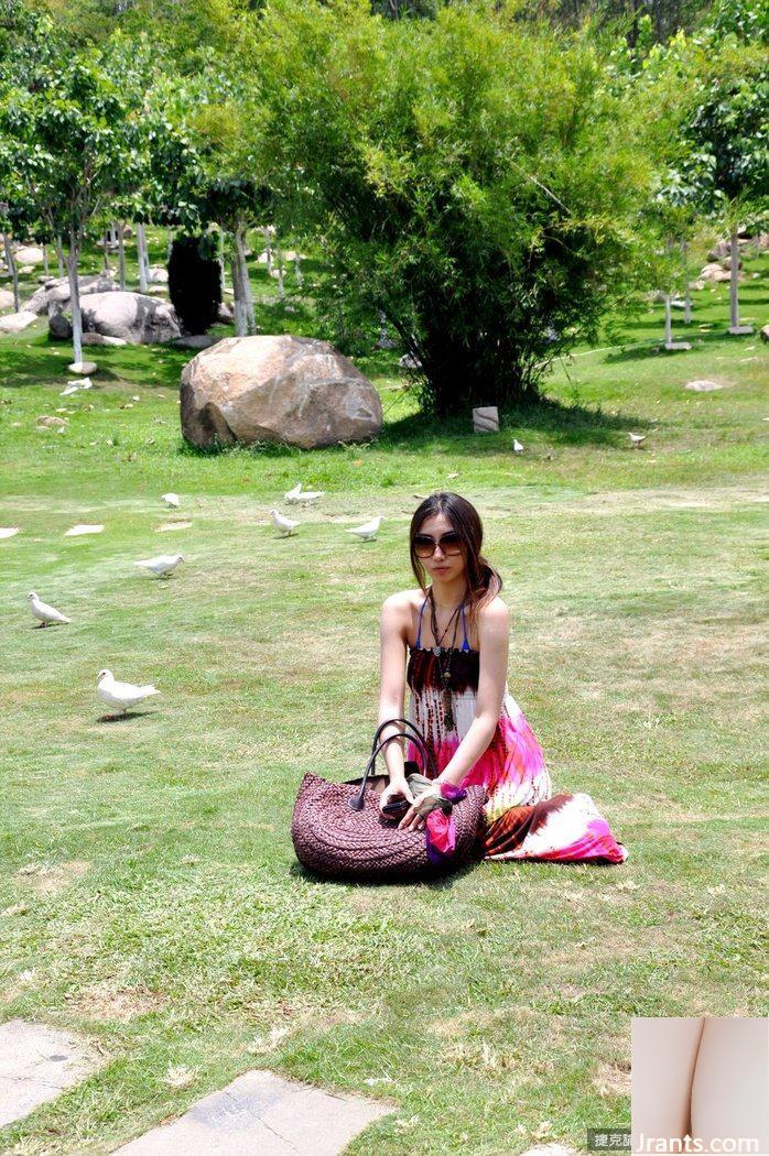 (Lulu) Đôi chân dài và độc đoán lộ ra ngoài (32P) - Ảnh 19