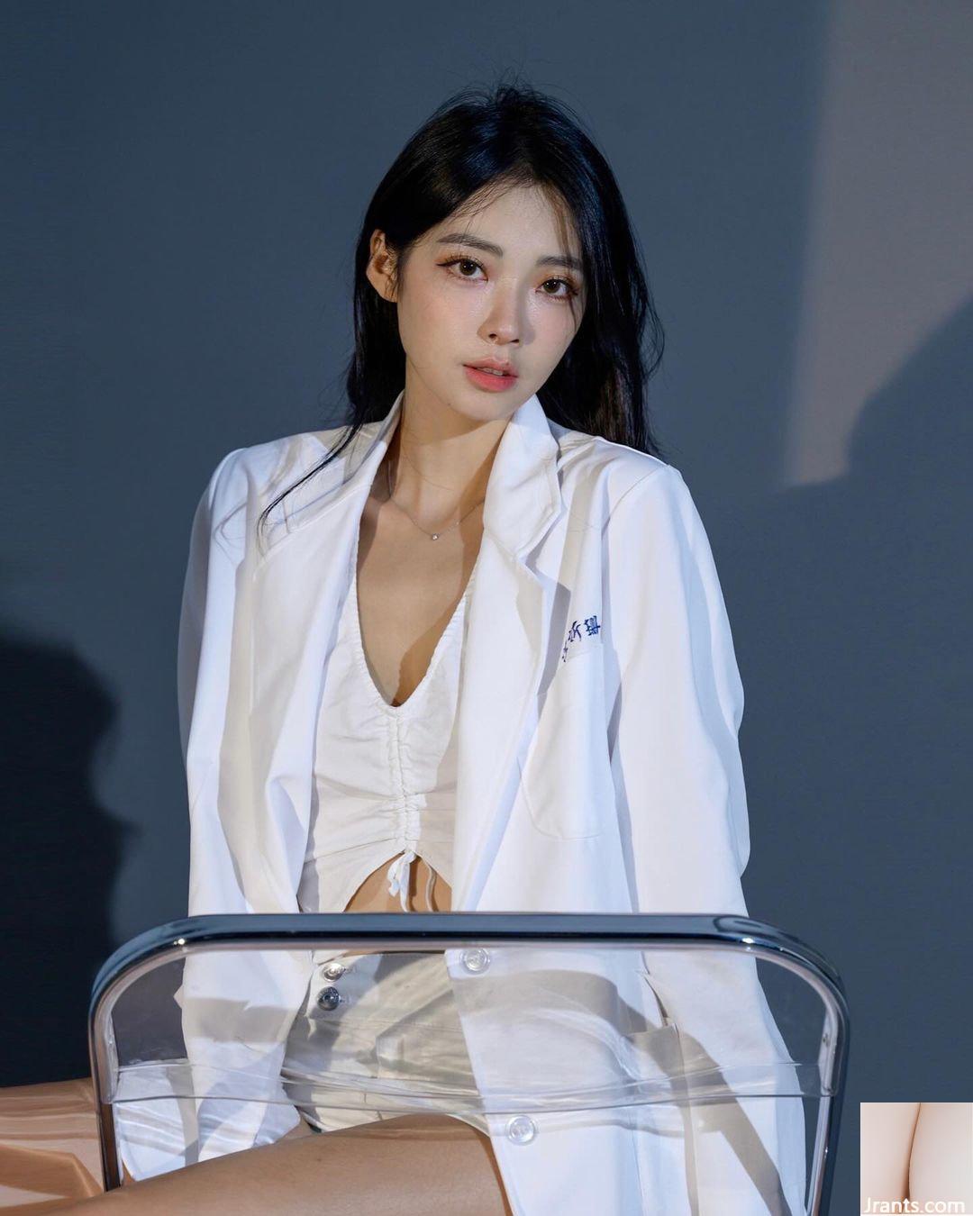 Nha sĩ xinh đẹp nhất “Jiang Jiang Jocelyn” có khí chất hoàn hảo và thân hình nóng bỏng (10P)