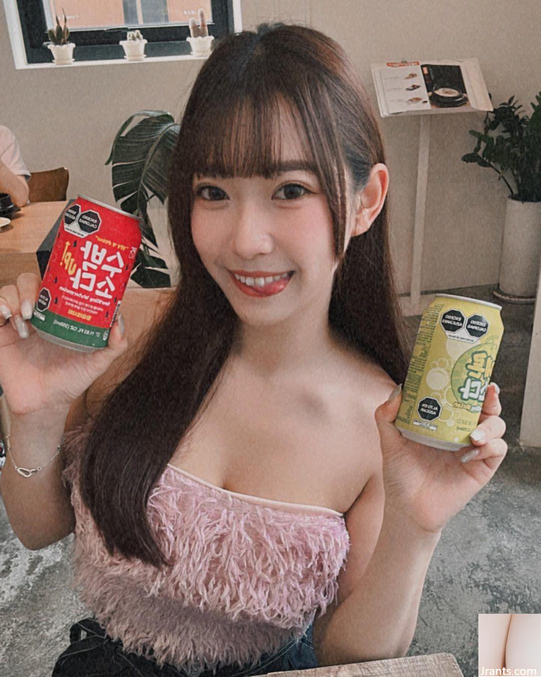 Người đẹp Internet “?(Bộ ngực đầy đặn của Nian A nổ tung sau khi xem motiao đông lạnh (10P)