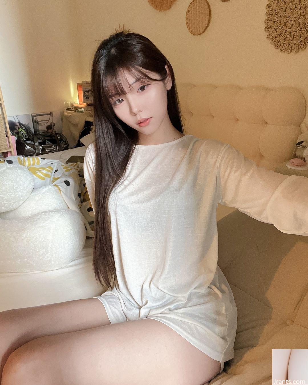 Bộ ngực trắng như tuyết của “Zoe Meat B” sắp lộ ra dưới góc nhìn quyến rũ ngọt ngào cay cay (10P) - Ảnh 2