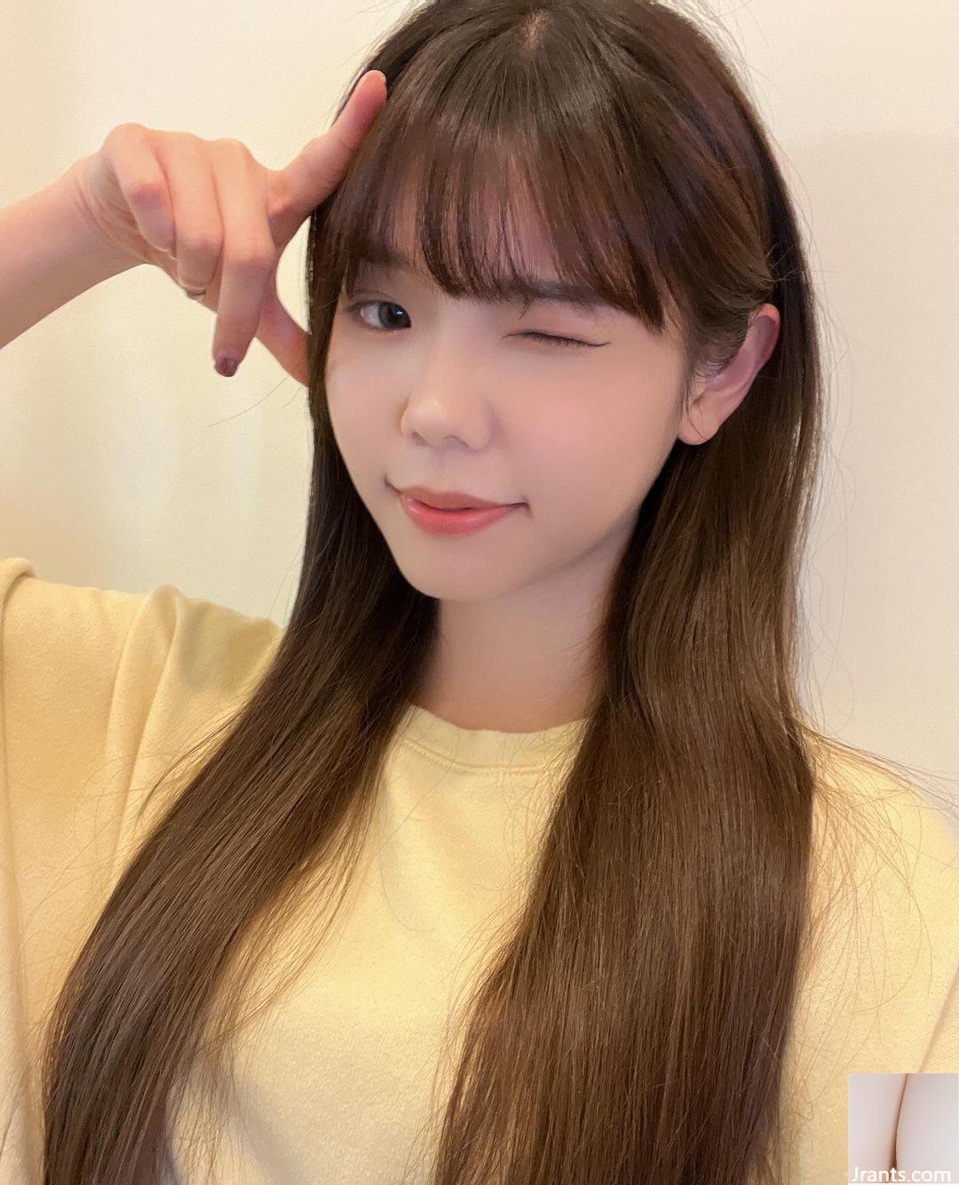 Bộ ngực trắng như tuyết của “Zoe Meat B” sắp lộ ra dưới góc nhìn quyến rũ ngọt ngào cay cay (10P) - Ảnh 8