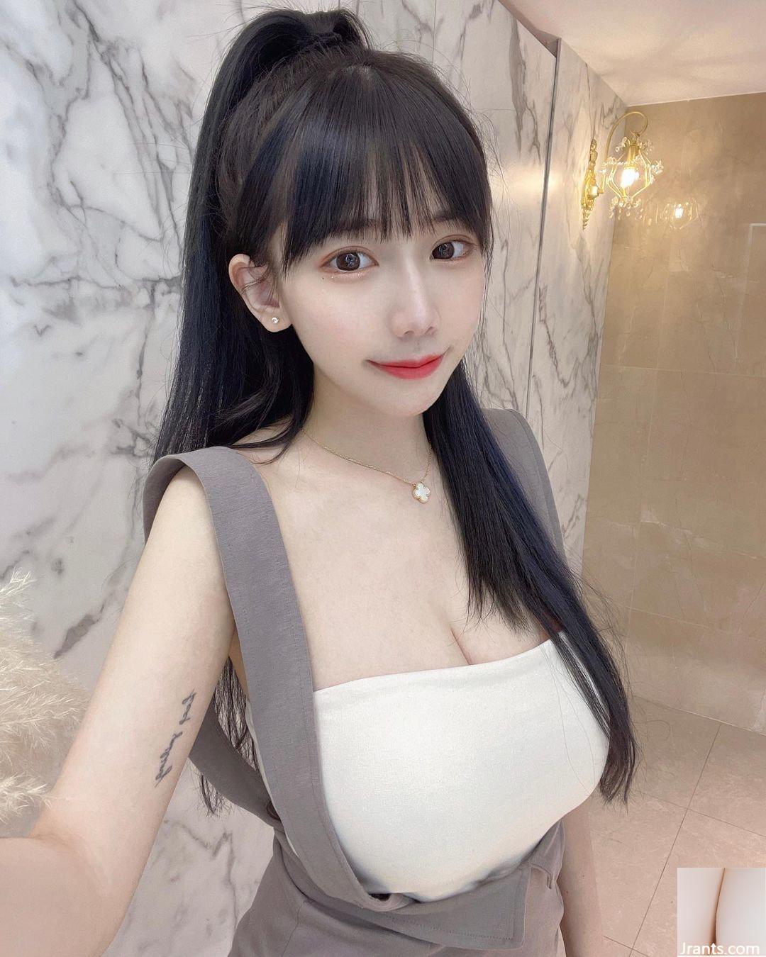 Hot girl phát sóng trực tiếp “Li Yunfei” để lộ bộ ngực gợi cảm và sữa thơm (10P) - Ảnh 8