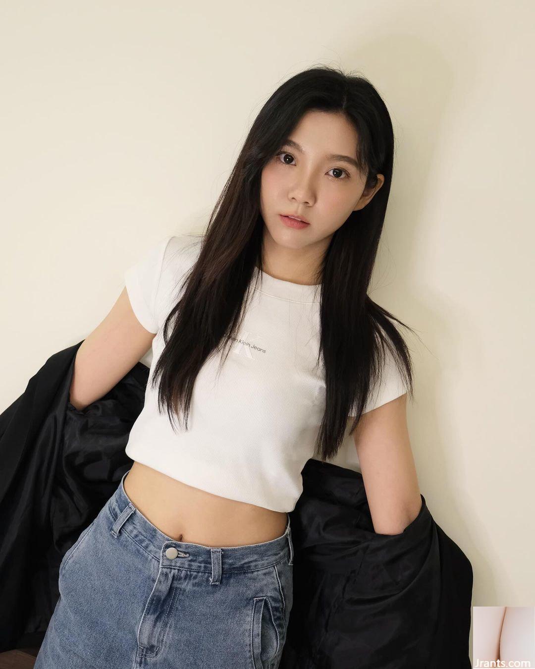 Nữ thần “Xia Ziwei” có đôi mắt to sâu thẳm và nụ cười vui vẻ, ngọt ngào, mang đến cho người ta cảm giác yêu đời trọn vẹn (10P) - Ảnh 4