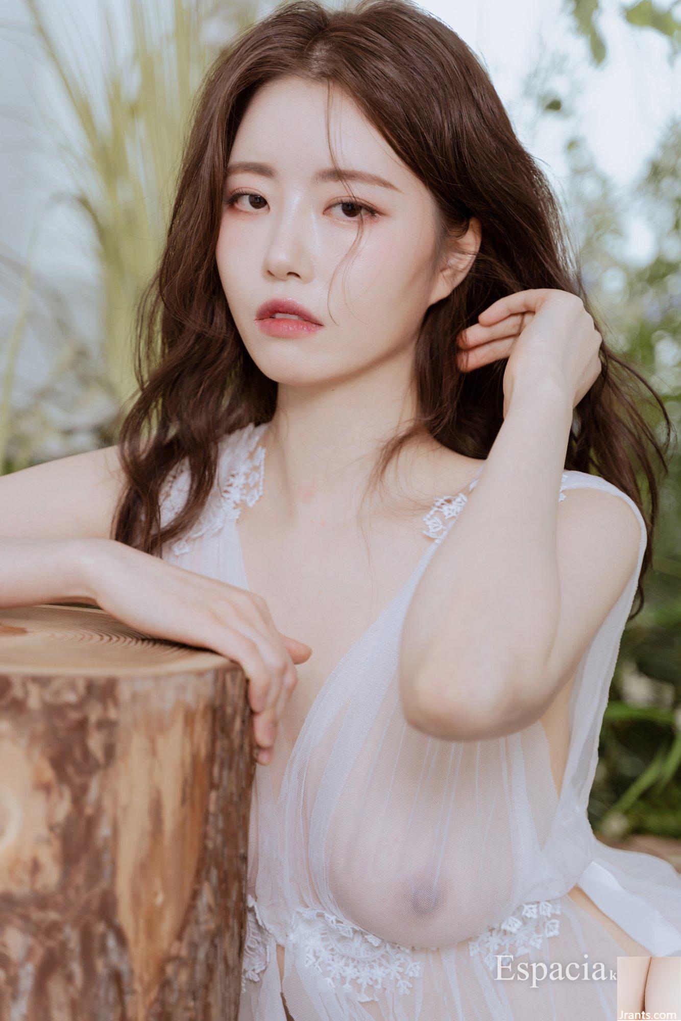 EHC#111 YUA (51P) - Ảnh 9