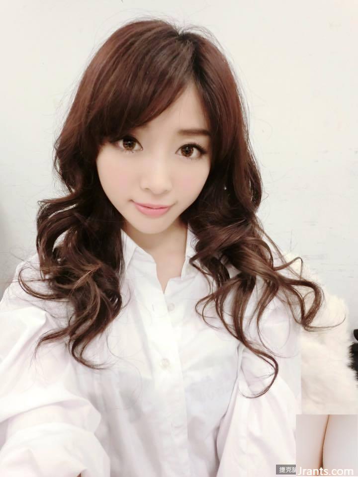 Bikini khoe bộ ngực khủng trắng như tuyết ~ Kiều mạch thành ngữ ~ Bộ ngực D “hình tình yêu” bùng nổ và nóng bỏng (85P) - Ảnh 13