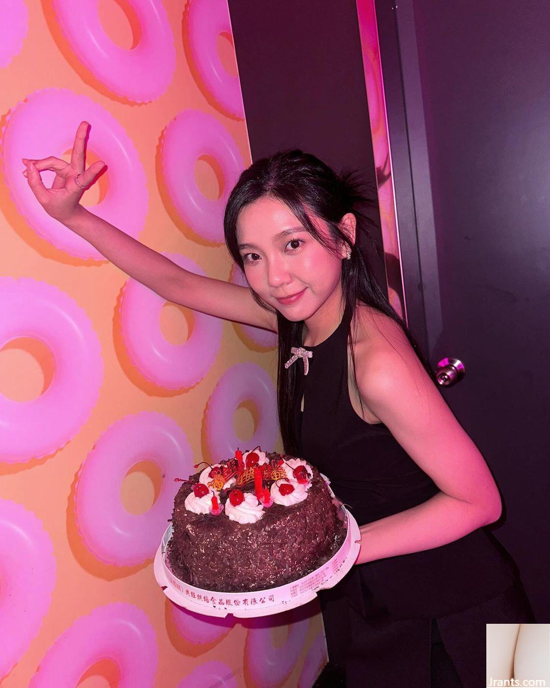 Nữ thần “Xia Ziwei” có đôi mắt to sâu thẳm và nụ cười vui vẻ, ngọt ngào, mang đến cho người ta cảm giác yêu đời trọn vẹn (10P) - Ảnh 3