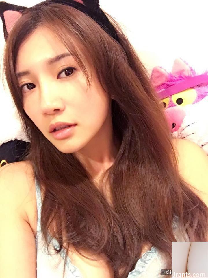 32D Hot Madou ~ Mia Wei Keren ~ selfie mờ ảo trên giường với đôi chân xinh đẹp lộ ra ngoài, khoe khí chất và vẻ đẹp (61P) - Ảnh 33