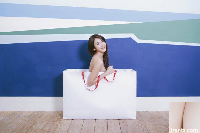 32D Hot Madou ~ Mia Wei Keren ~ selfie mờ ảo trên giường với đôi chân xinh đẹp lộ ra ngoài, khoe khí chất và vẻ đẹp (61P) - Ảnh 51