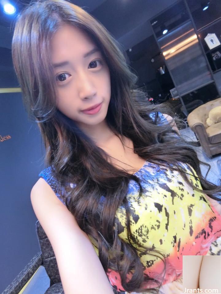 Hàu tươi nướng và cô gái xinh đẹp E-boob của Dongshi ~ Lin Yiting ~ chụp ảnh tự sướng trong xe với chiếc váy chữ V khoét sâu và con đường sự nghiệp lâu dài của cô ấy thật tuyệt vời (38P) - Ảnh 26