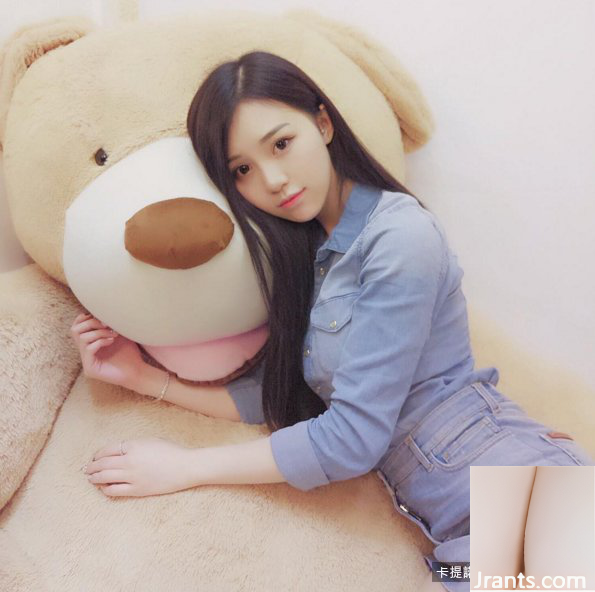 Cô gái xinh đẹp với thân hình đáng kinh ngạc, đôi chân đẹp, khuôn mặt và vòng eo thon, làn da trắng và đôi mắt điện ~ Crystal Lee ~ Làm sao tôi có thể đứng được khi đi xe đạp như thế này (55P) - Ảnh 17