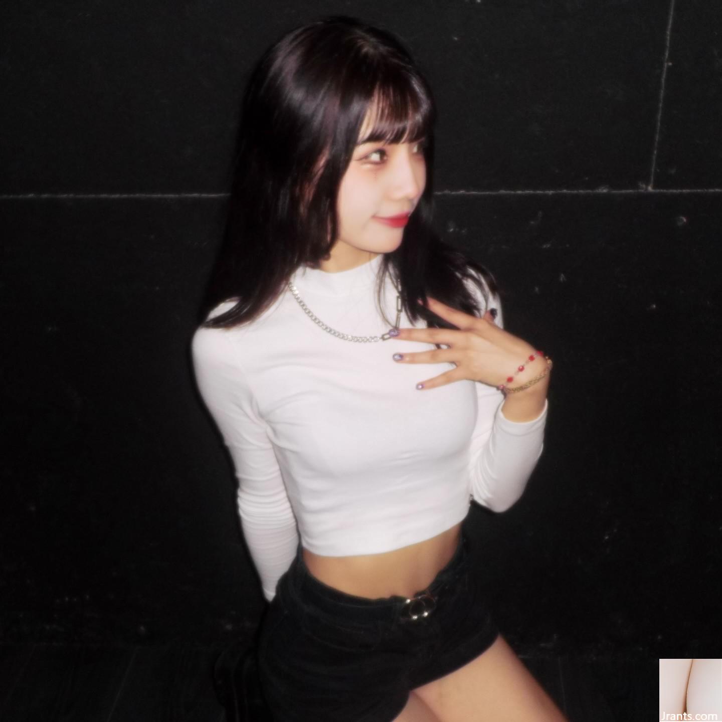 Vẻ đẹp của “Liu Aili” vô cùng quyến rũ và toát lên sức hút mạnh mẽ (10P) - Ảnh 5