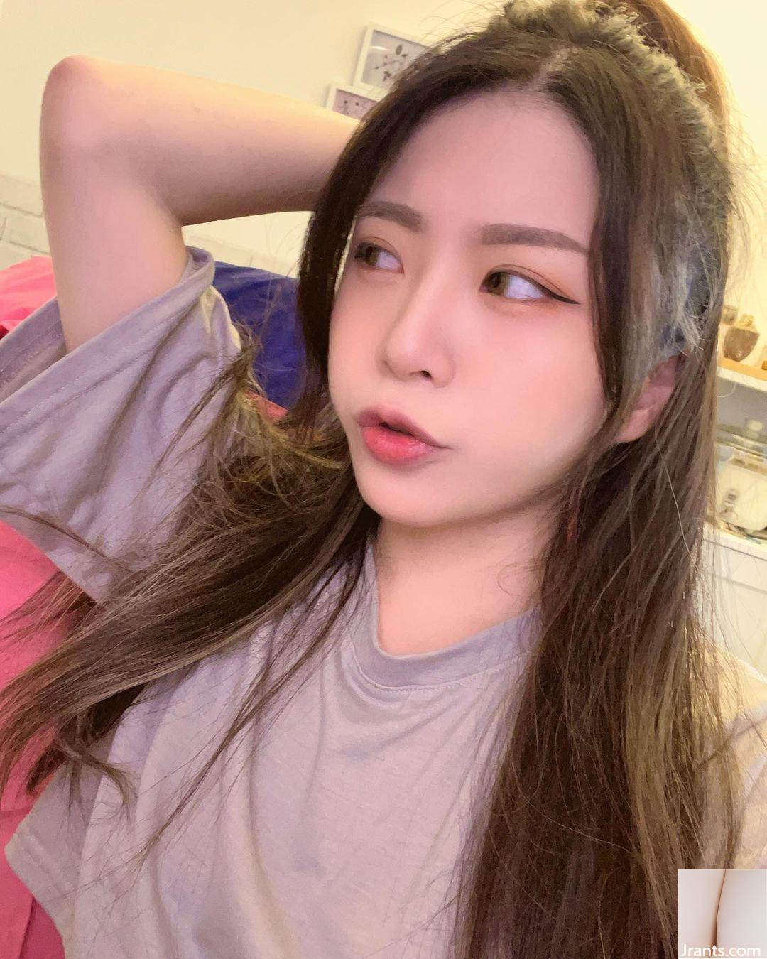 “Mi Qin” có bộ ngực khủng và nghiêng về phía trước, thật quyến rũ và cơ thể bùng nổ (10P) - Ảnh 9