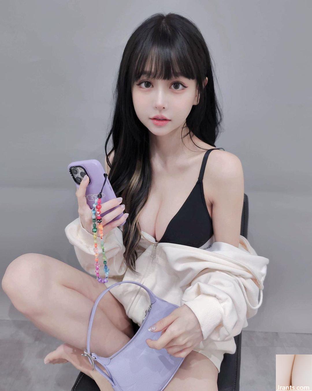 “Wang Yiting” ngọt ngào, bụ bẫm và đầy đường cong khiến dân tình đầy tò mò (10P) - Ảnh 8