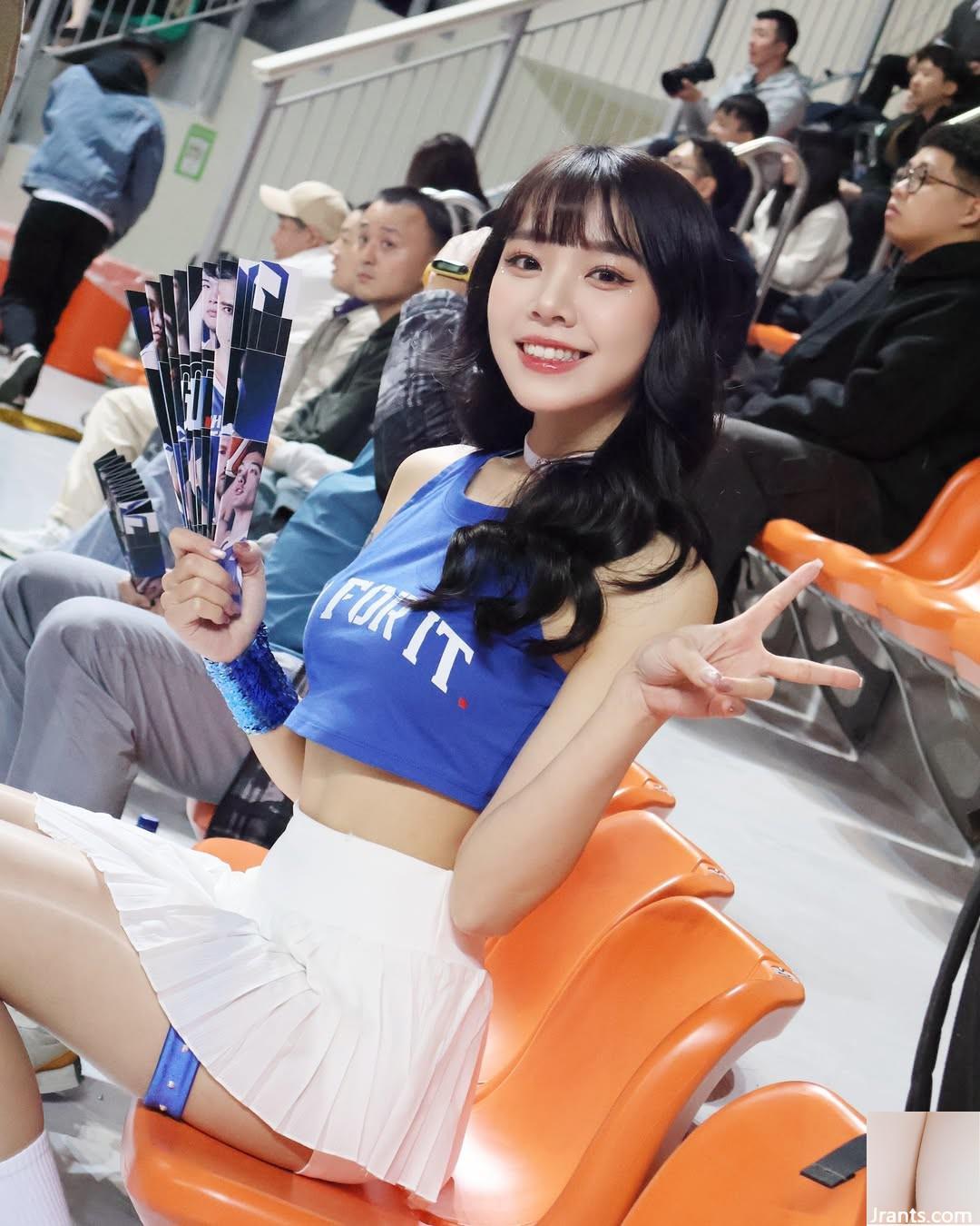 Vòng một nóng bỏng của “Xi Xi” thổi bùng và vóc dáng gợi cảm khiến dân tình phát cuồng (10P) - Ảnh 5