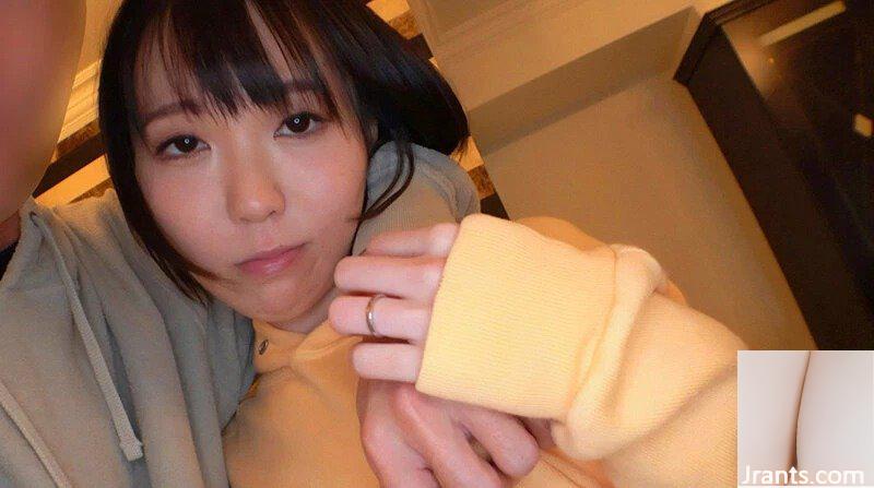 Tadaman File 21 Riku 25 tuổi Kỷ lục uống rượu và làm tình với bạn gái tiện lợi (21P) - Ảnh 2