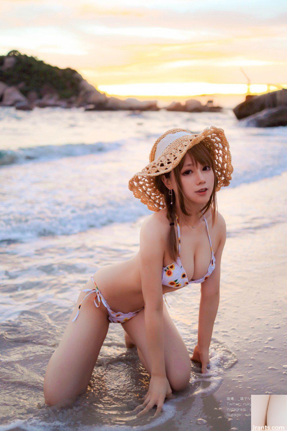 (Nyako) Bikini hướng dương (66P) - Ảnh 2