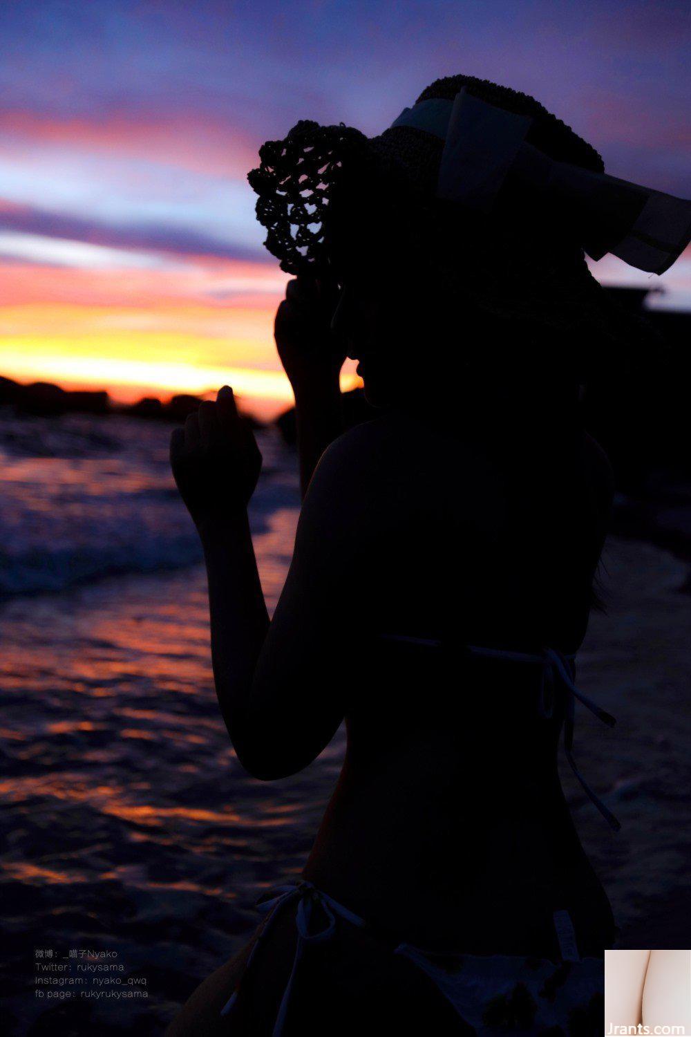 (Nyako) Bikini hướng dương (66P) - Ảnh 28