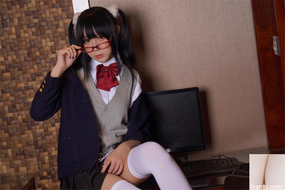 Silver 81x Shake Music “School Act” Quần tất trắng và tất đen quá hấp dẫn (60P) - Ảnh 37