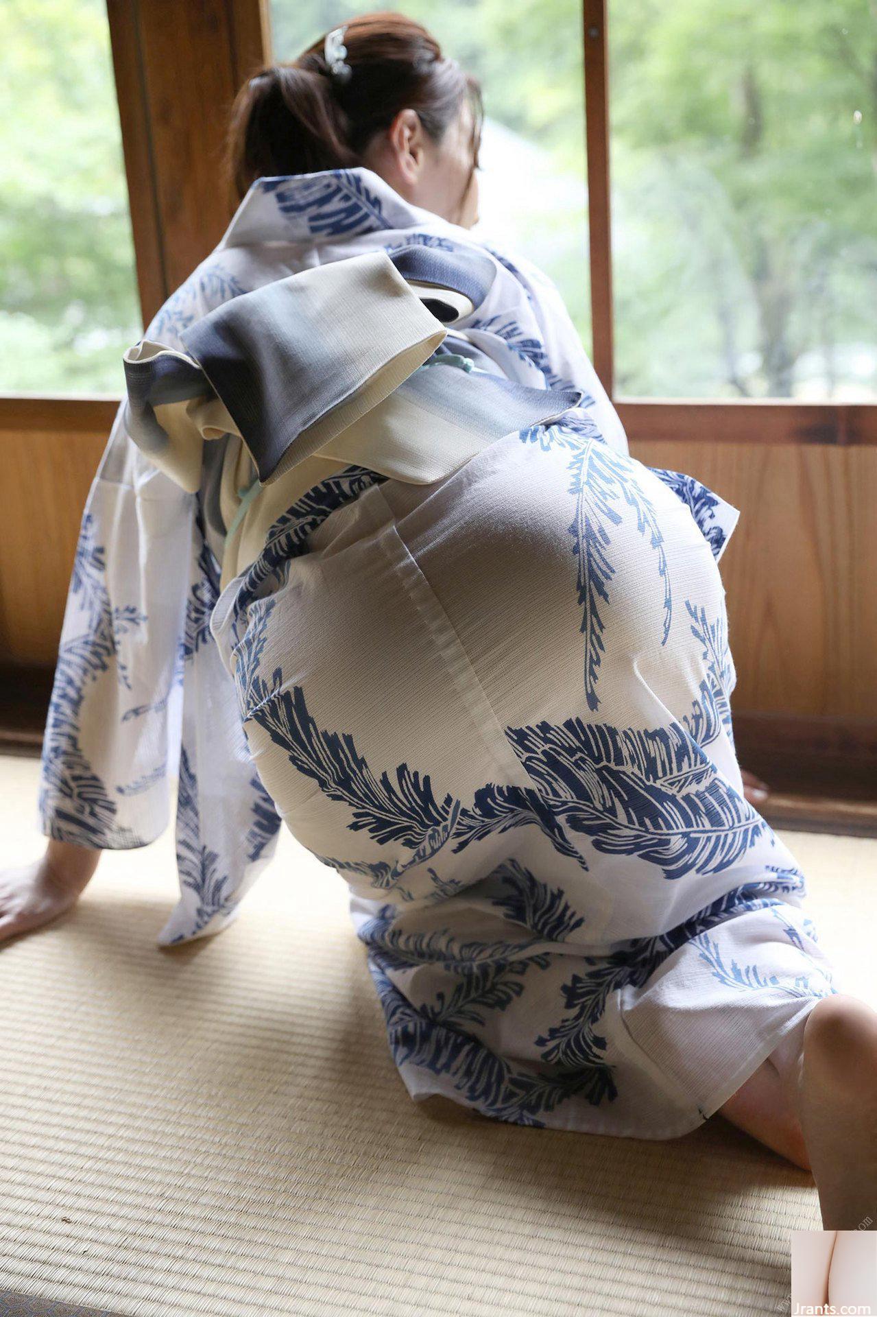 Kazuko Iwamoto – Bộ sưu tập ảnh hậu kỹ thuật số hàng tuần “Ikanai Traveling” Set-02 (28P) - Ảnh 19