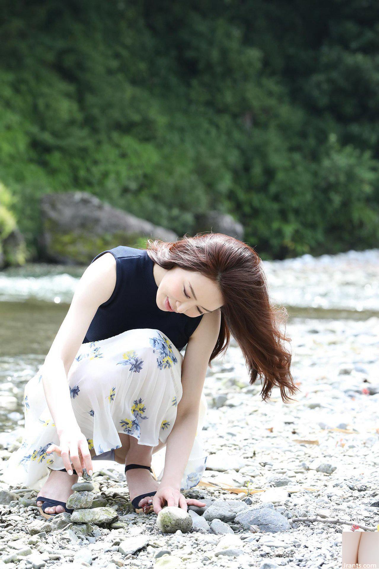 Kazuko Iwamoto – Bộ sưu tập ảnh hậu kỹ thuật số hàng tuần “Ikanai Traveling” Set-02 (28P) - Ảnh 2