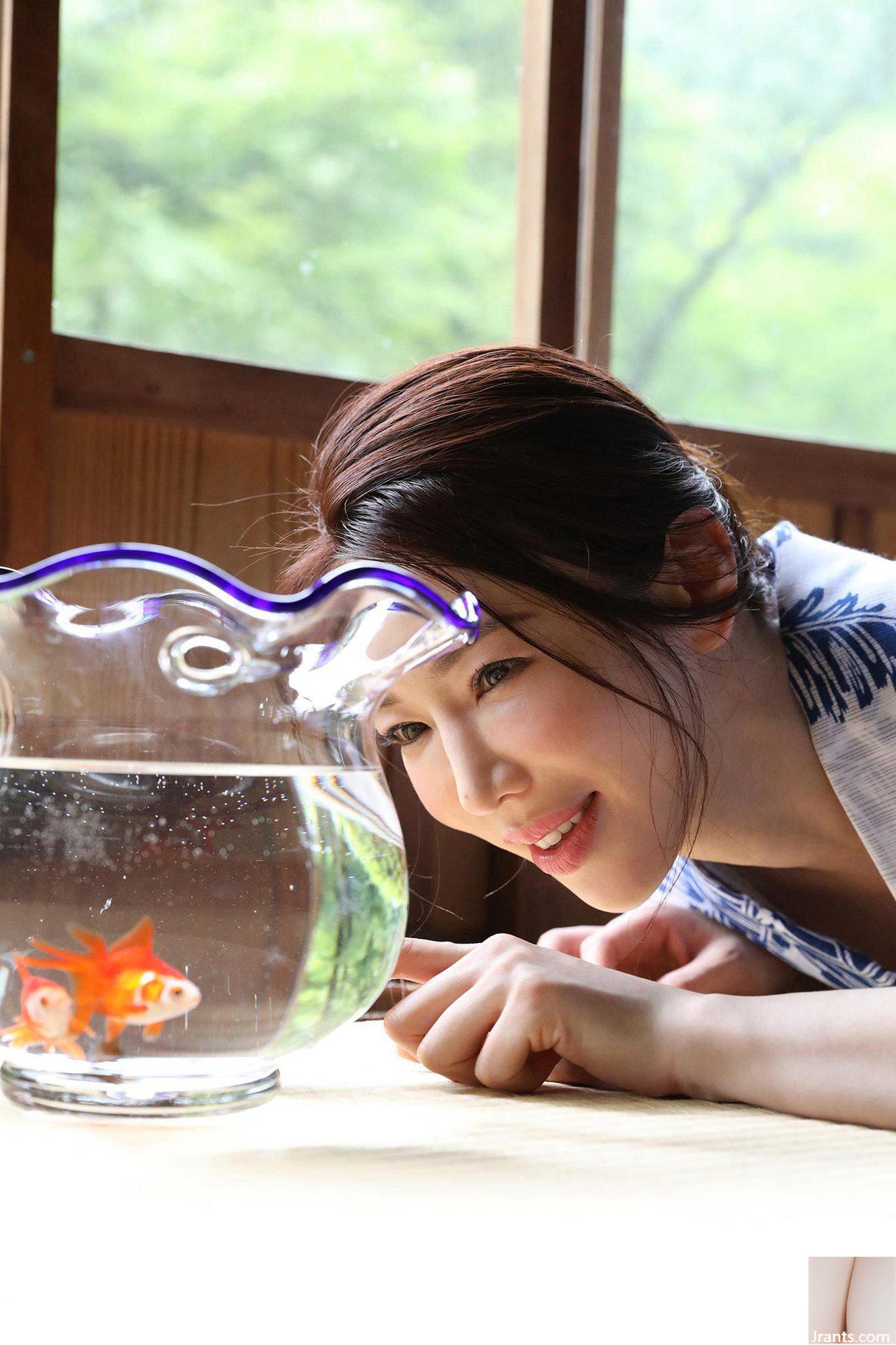 Kazuko Iwamoto – Bộ sưu tập ảnh hậu kỹ thuật số hàng tuần “Ikanai Traveling” Set-02 (28P) - Ảnh 20