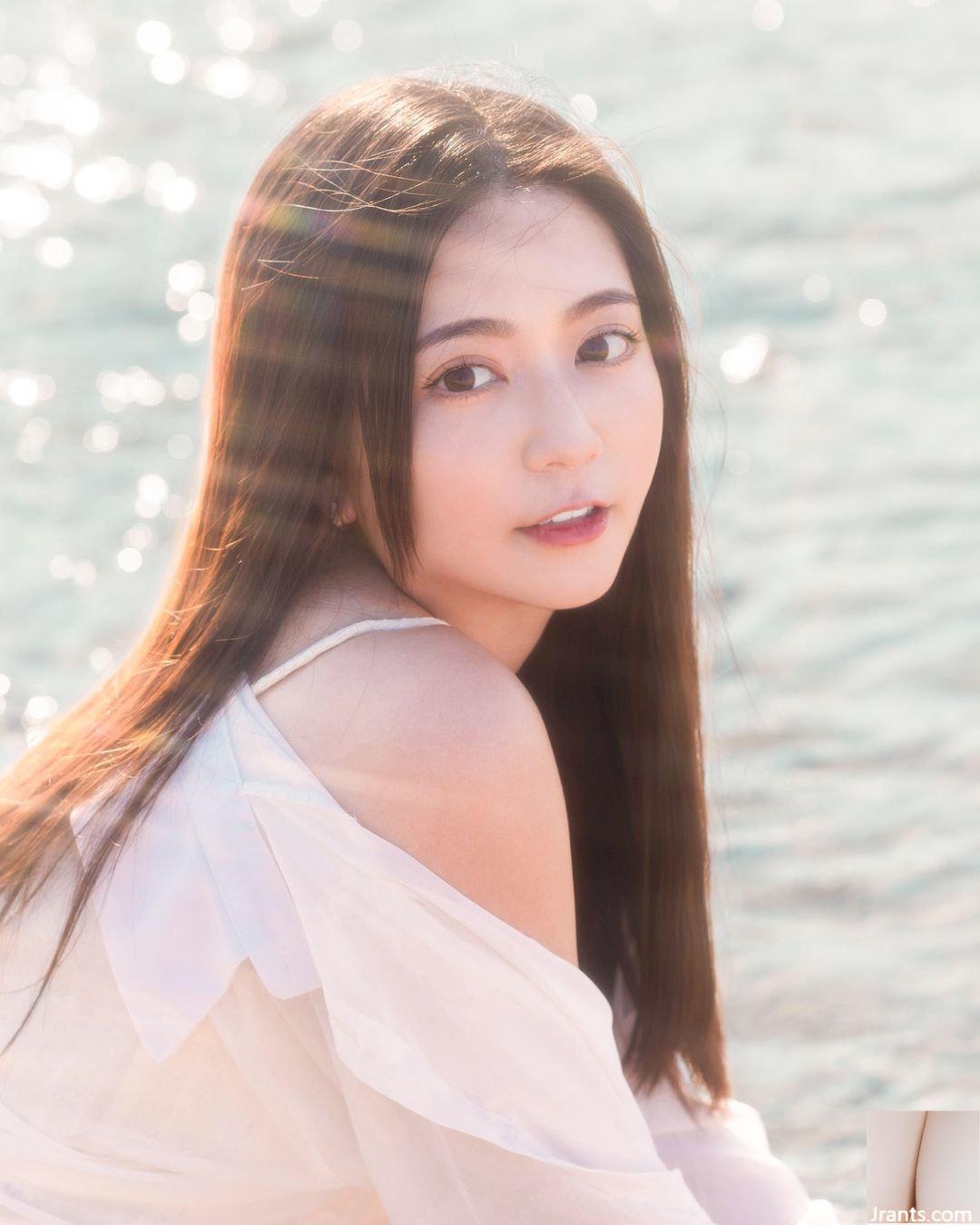 Cô gái xinh đẹp “Baha” khoe tư thế gợi cảm và nụ cười ngọt ngào khiến người hâm mộ râm ran (10P)