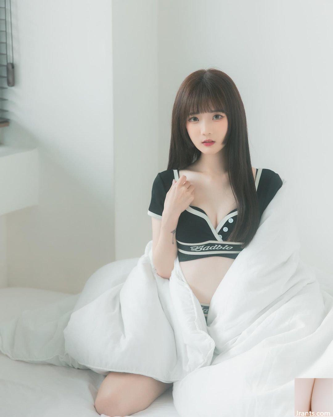 Hot girl “En Enん” có đôi mắt to phóng khoáng, bộ ngực mềm mại như nước chinh phục sự chú ý của đàn ông (10P) - Ảnh 8