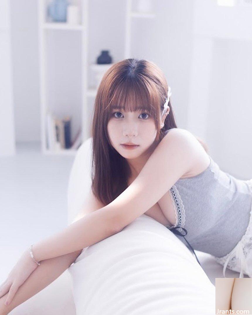 Cô gái xinh đẹp tươi tắn “cpyy” có nụ cười ngọt ngào và đôi mắt điện hút hồn và quyến rũ (10P) - Ảnh 10